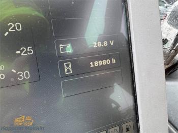KOMATSU 911.310 media