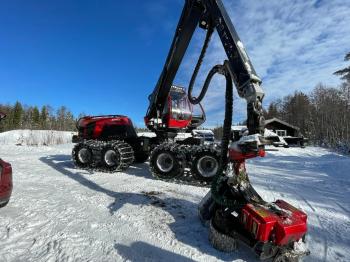 KOMATSU 931 XC7 media